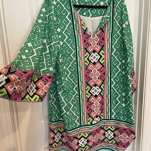 Crown & Ivy Vibrant Geometric Patterned Dress